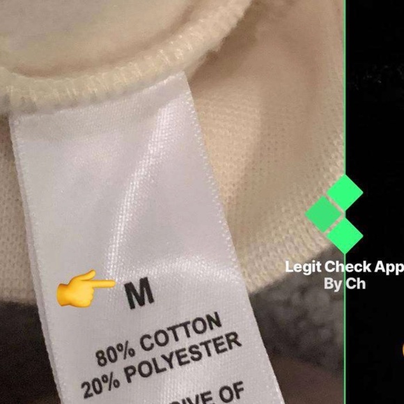 Used essentials hoodie black colour in mint condition - Picture 4 of 4